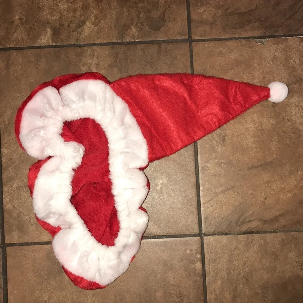 NWOT Child’s Santa Toilet Set